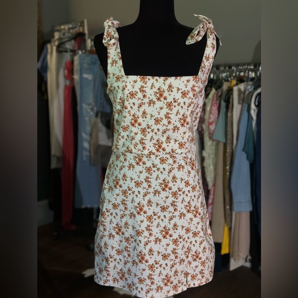 Altar’d State White Floral Dress - Picture 1 of 6